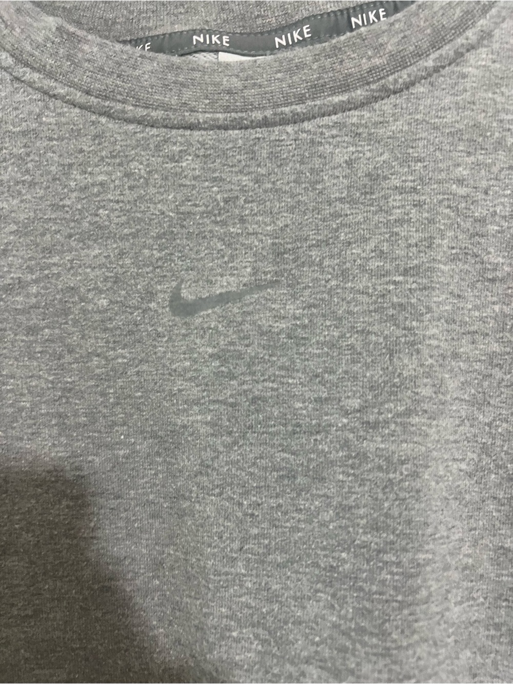Nike Gray Heather Dri Fit Women’s Crew Neck XL